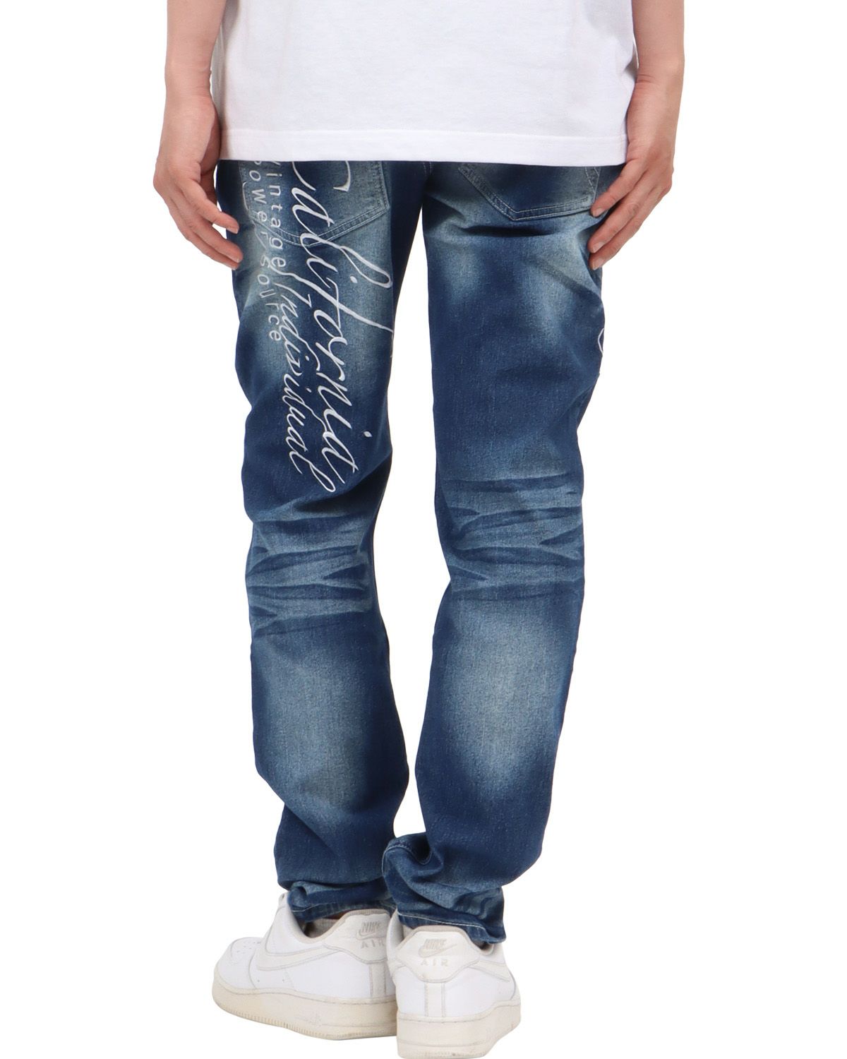 インディゴ：174cm62kg(Mサイズ着用)