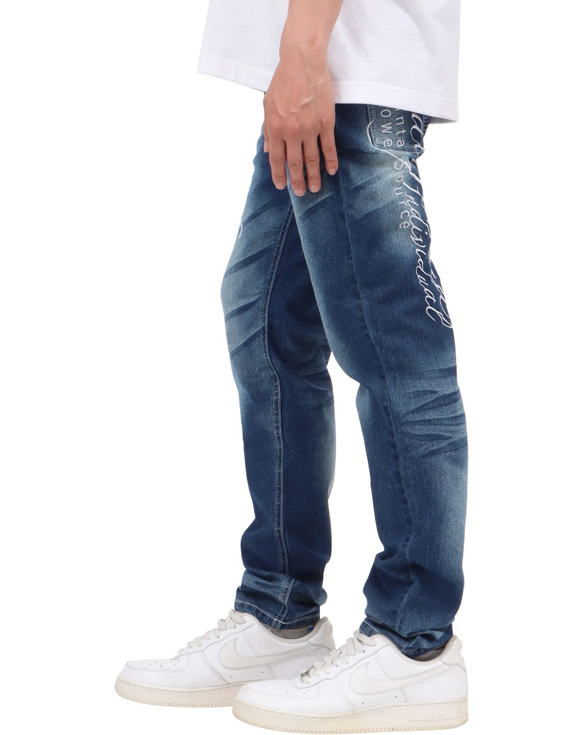 インディゴ：174cm62kg(Mサイズ着用)