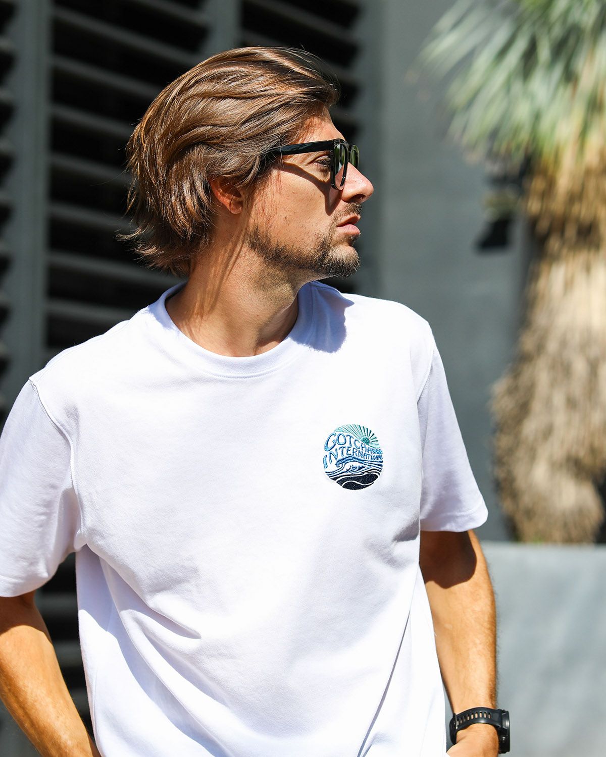 ホワイト：183cm/70kg(Lサイズ着用)