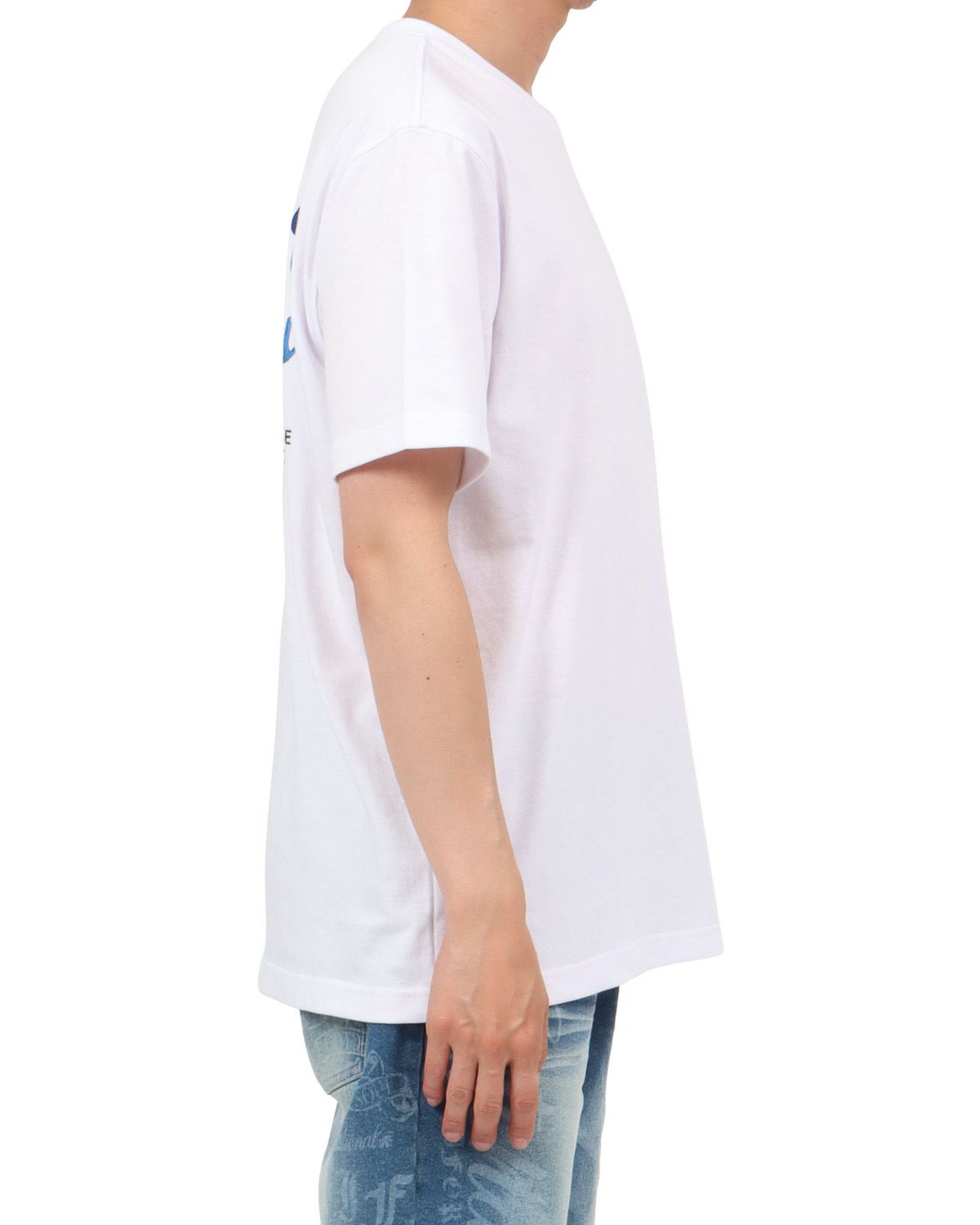 ホワイト：174cm62kg(Lサイズ着用)