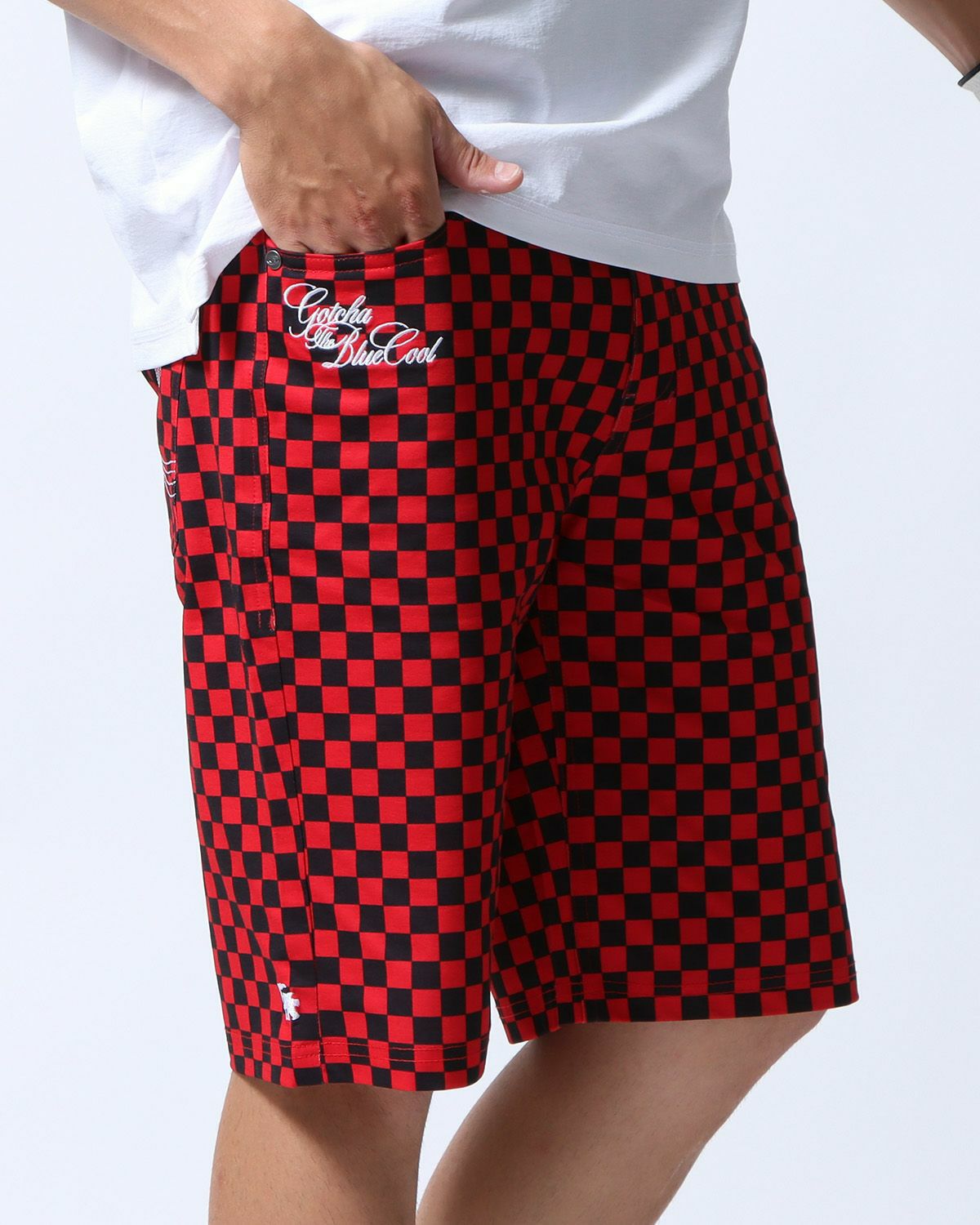 レッド：180cm/70kg(Lサイズ着用)