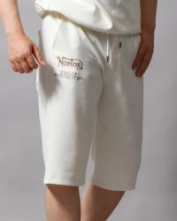 オフホワイト：178cm/75kg(Lサイズ着用)