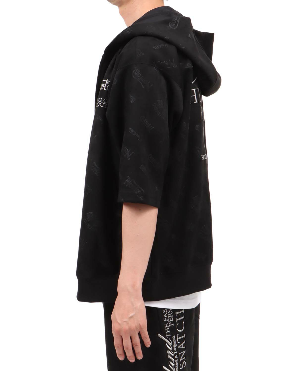 ブラック：174cm62kg(Lサイズ着用)