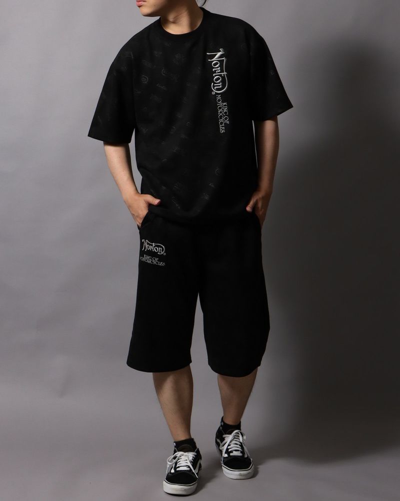 ブラック：178cm/75kg(Lサイズ着用)