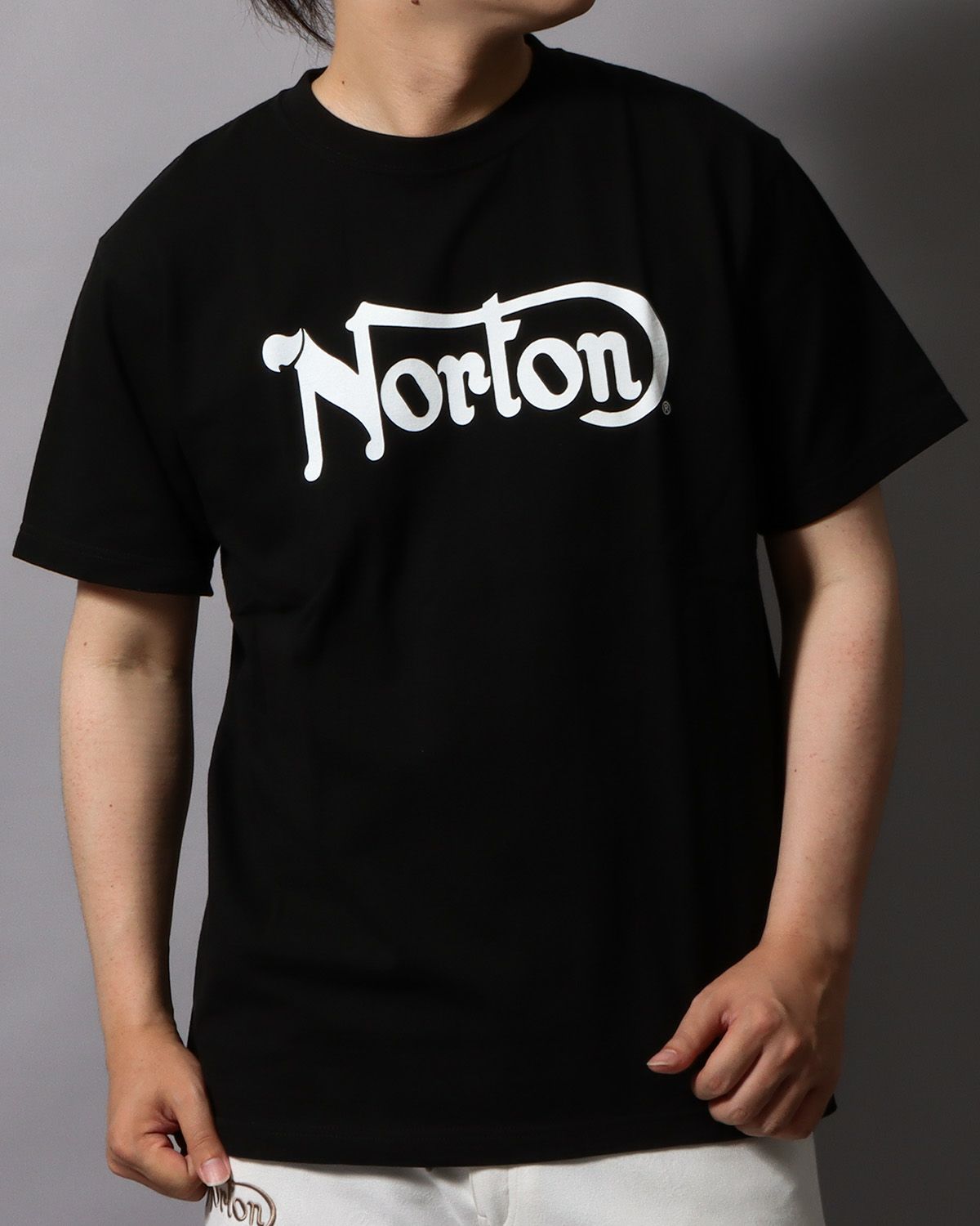 ブラック：178cm/75kg(Lサイズ着用)