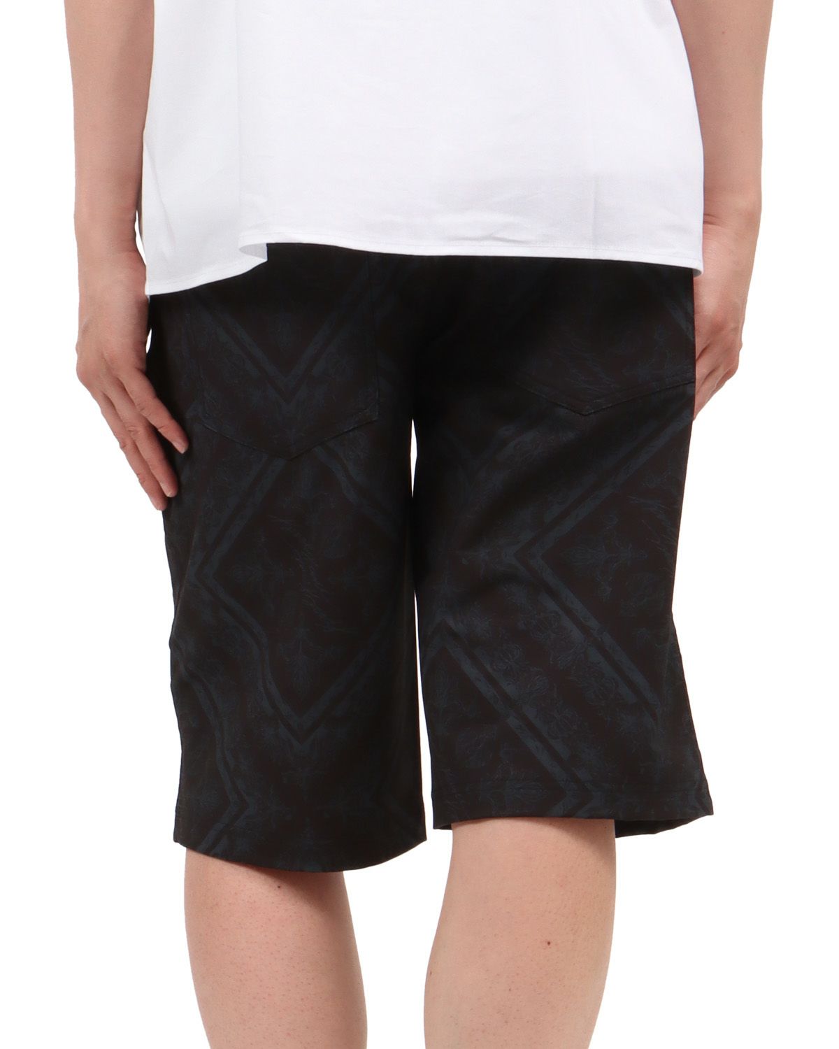 ブラック：174cm62kg(Mサイズ着用)