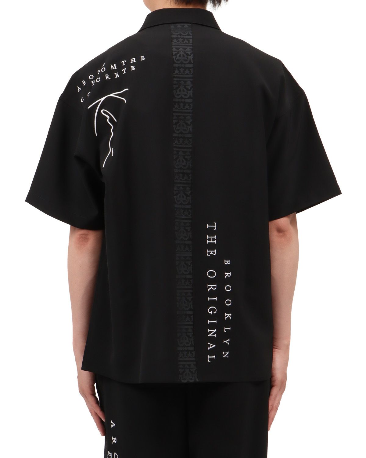 ブラック：174cm62kg(Lサイズ着用)