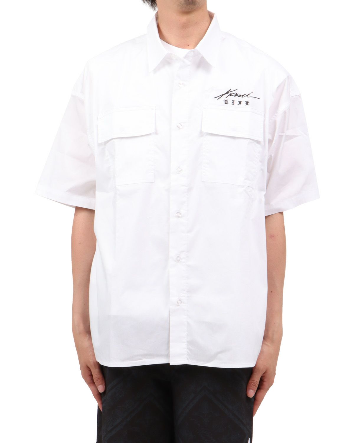 ホワイト：174cm62kg(Lサイズ着用)