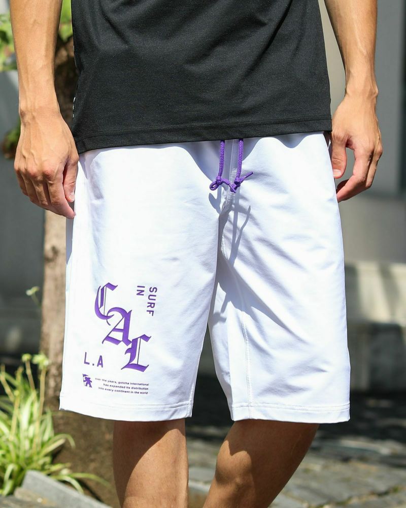 ホワイト:180cm70kg(Lサイズ着用)