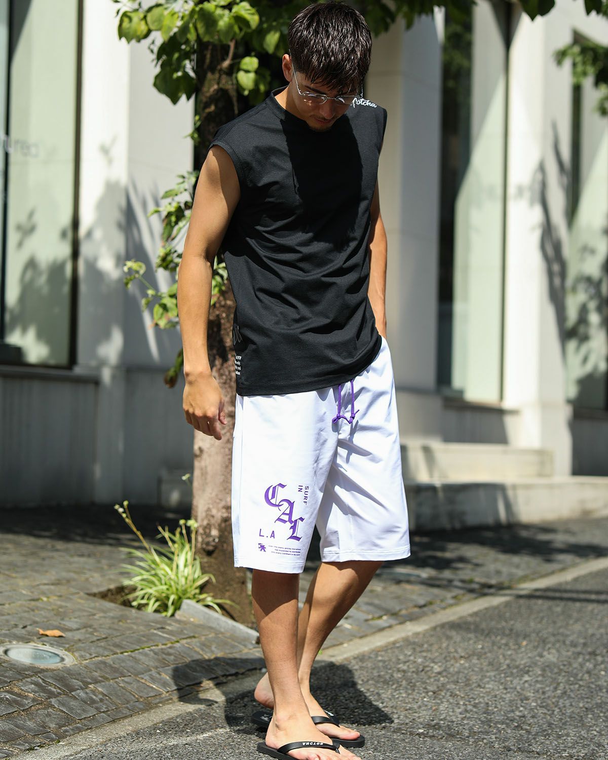 ホワイト:180cm70kg(Lサイズ着用)