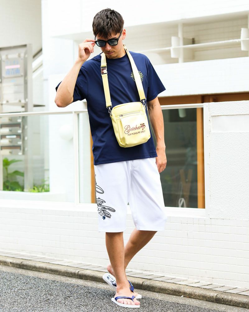 ホワイト:180cm70kg(Mサイズ着用)