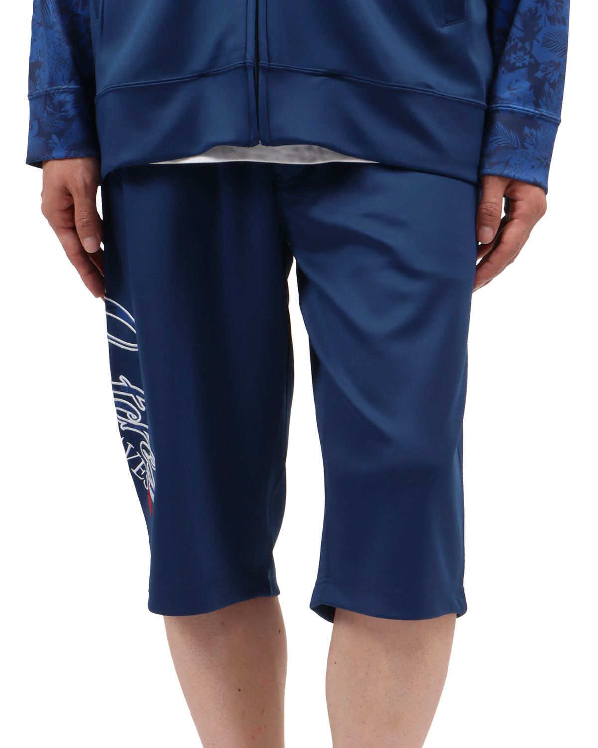 ネイビー：174cm62kg(Mサイズ着用)