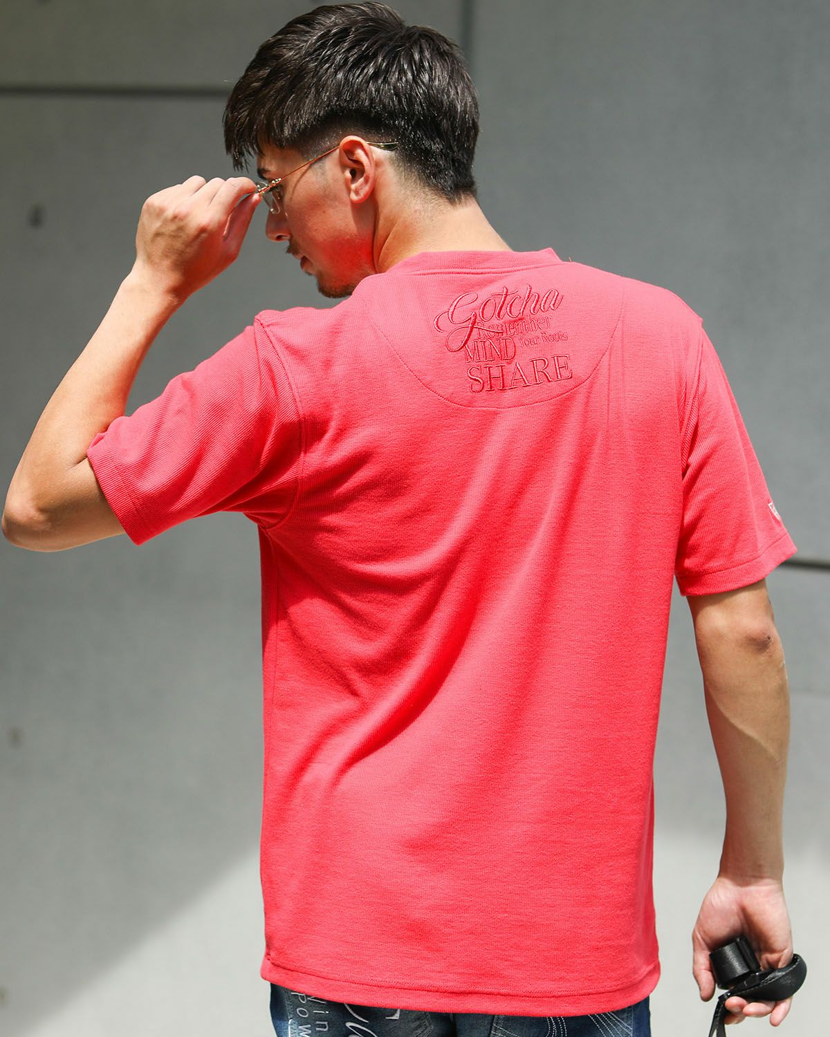 ピンク:180cm70kg(Lサイズ着用)