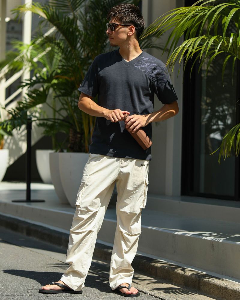 チャコール:180cm70kg(Lサイズ着用)