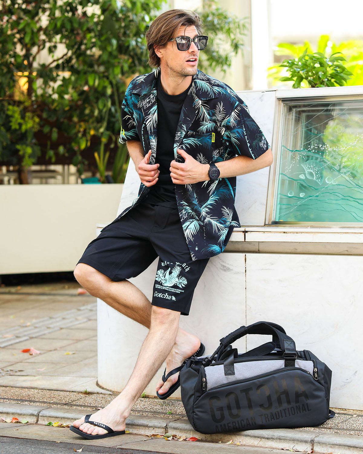 ブラック：183cm/70kg(Lサイズ着用)