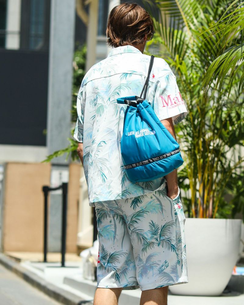 ホワイト：183cm/70kg(Lサイズ着用)