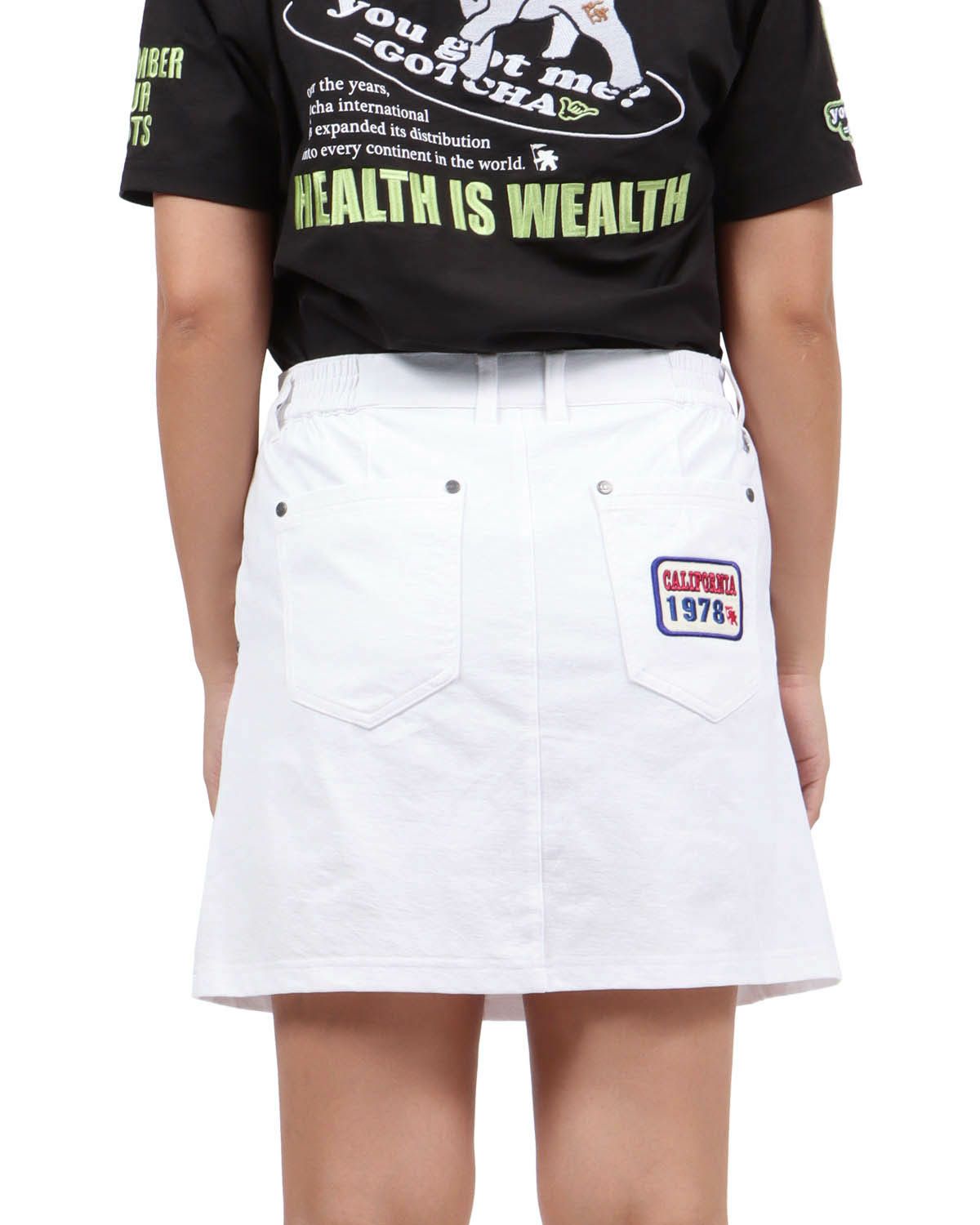 ホワイト：167cm(Lサイズ着用)