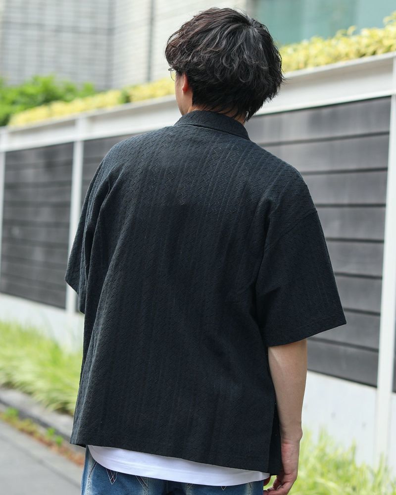 ブラック:173cm/63kg(Lサイズ着用)