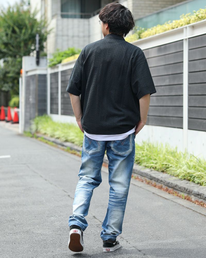 ブラック:173cm/63kg(Lサイズ着用)