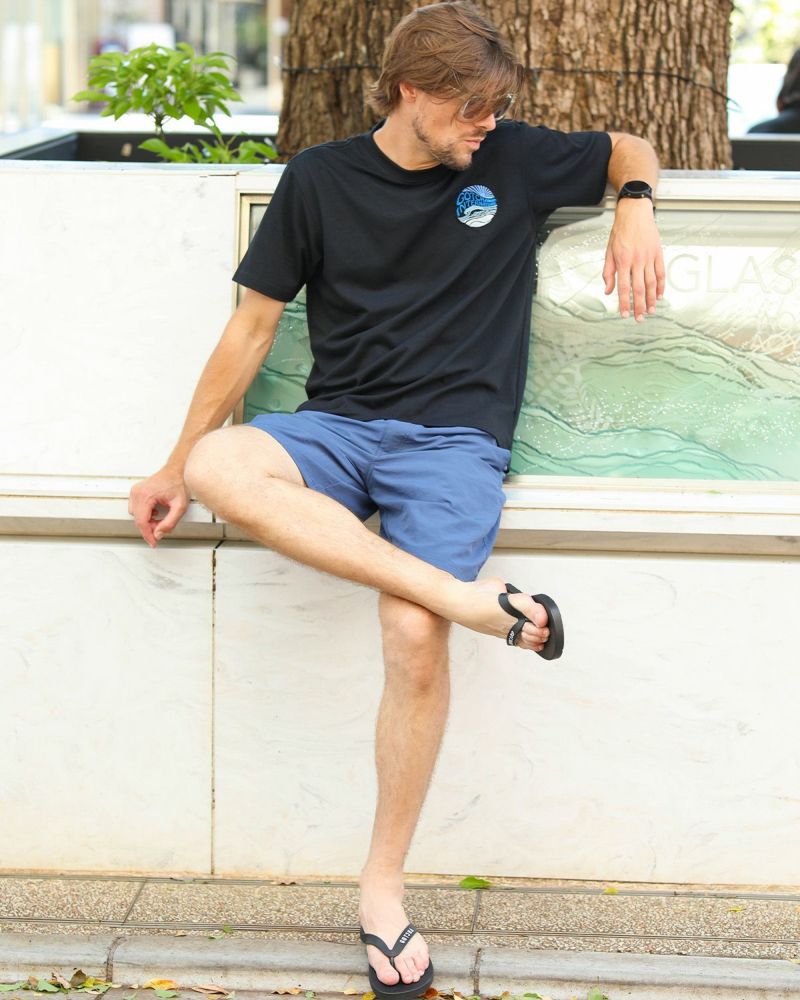 ブルー：183cm/70kg(Lサイズ着用)