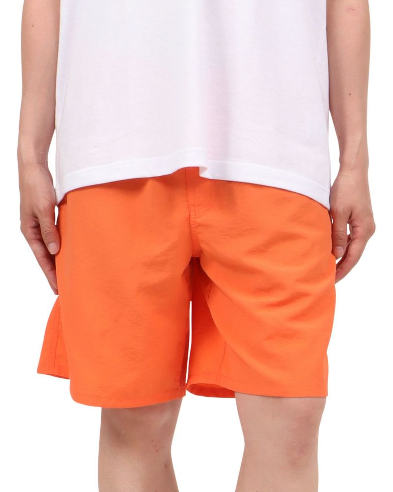 オレンジ：174cm62kg(Mサイズ着用)