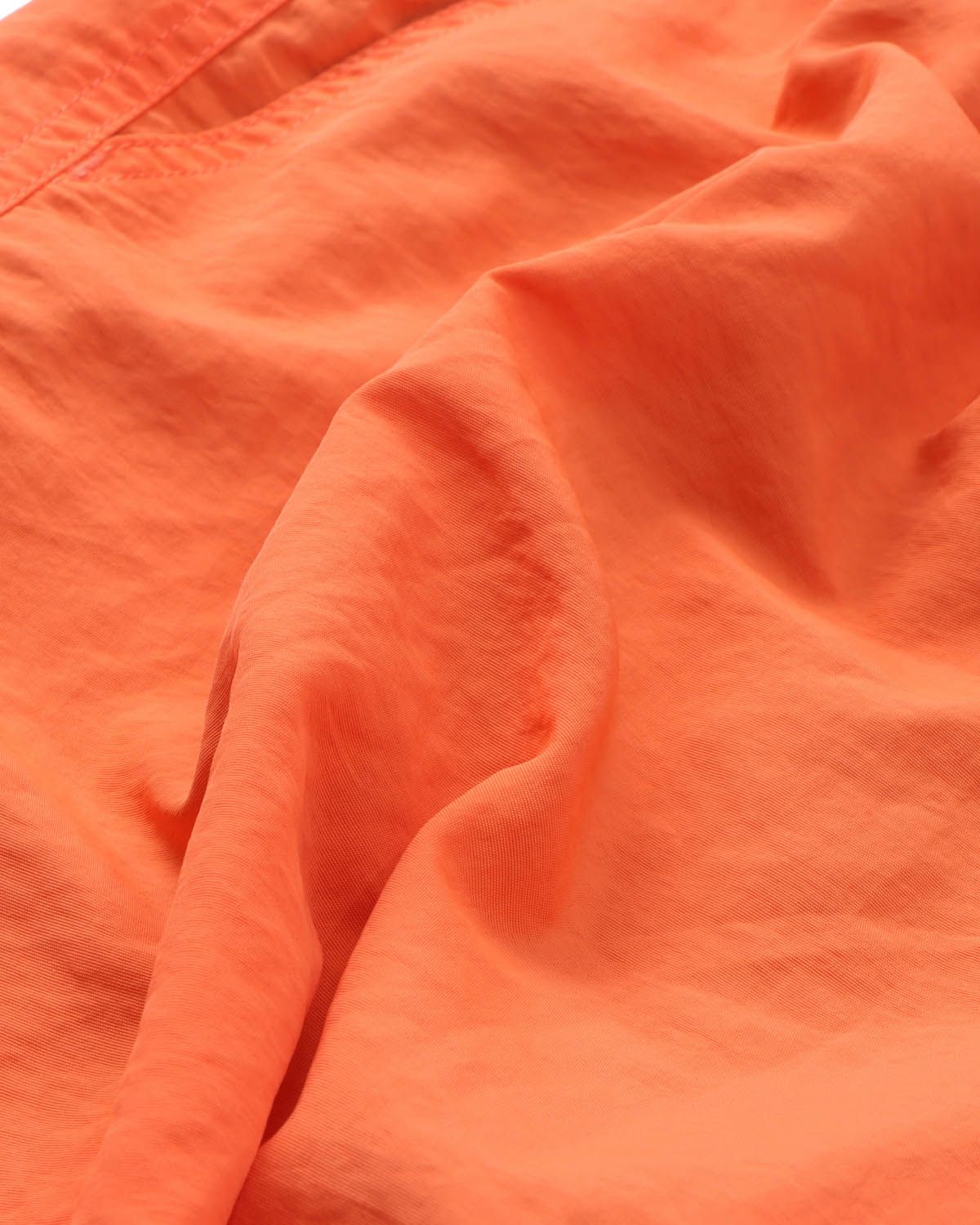 ブルー：174cm62kg(Mサイズ着用)