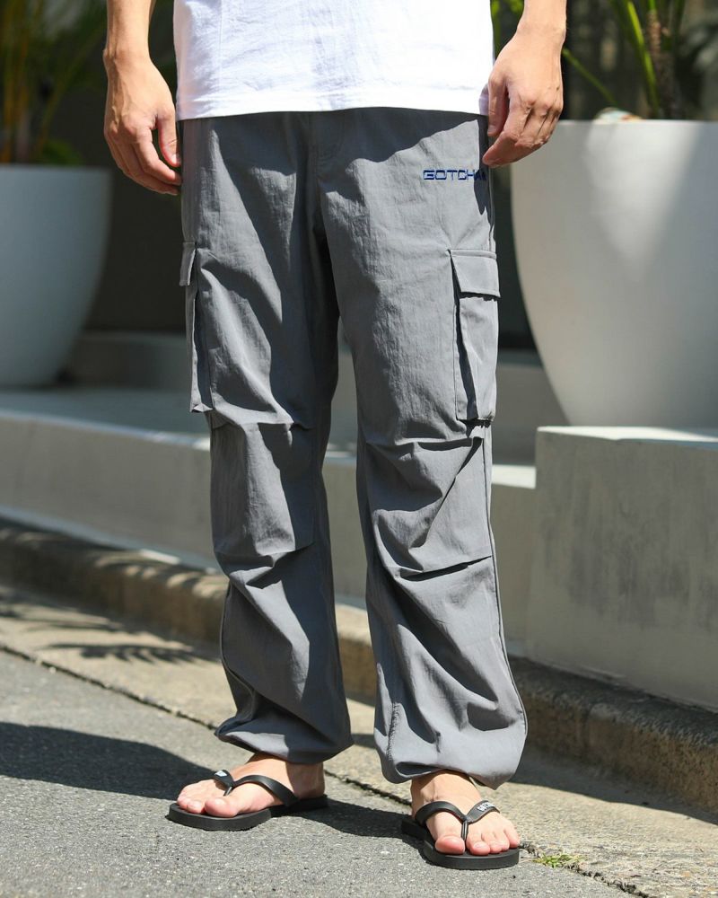 グレー：180cm/70kg(Mサイズ)　絞りあり