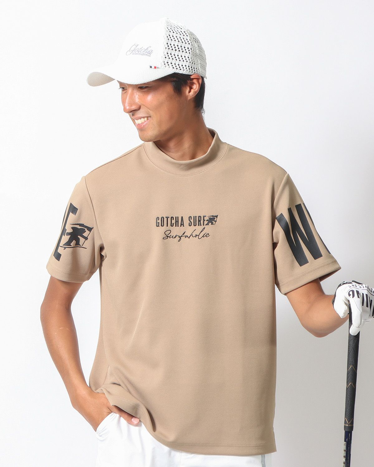 ベージュ：178cm/68kg(Lサイズ着用)