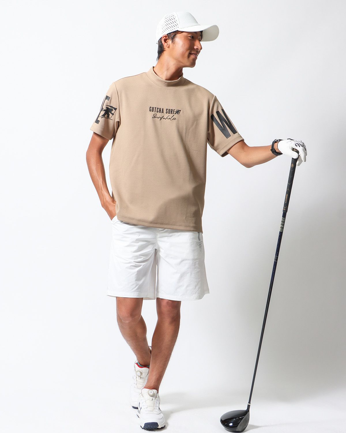 ベージュ：178cm/68kg(Lサイズ着用)