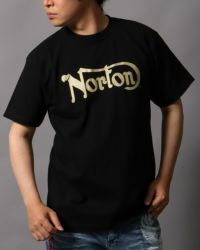 ゴールド：178cm75kg(Lサイズ着用)