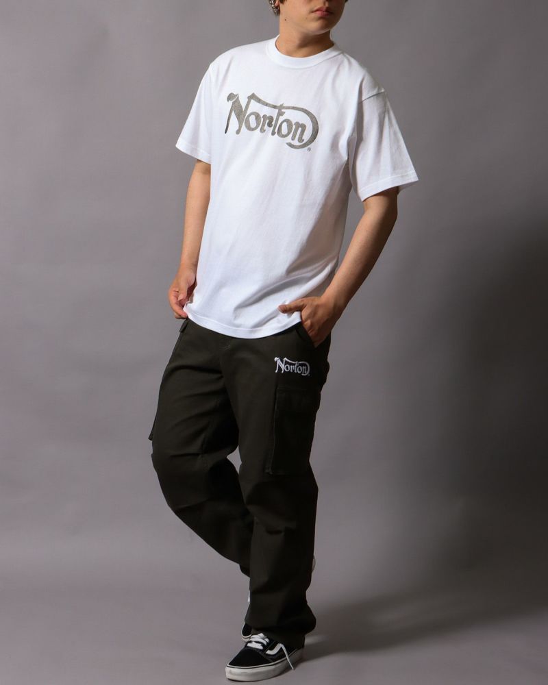 シルバー：178cm75kg(Lサイズ着用)