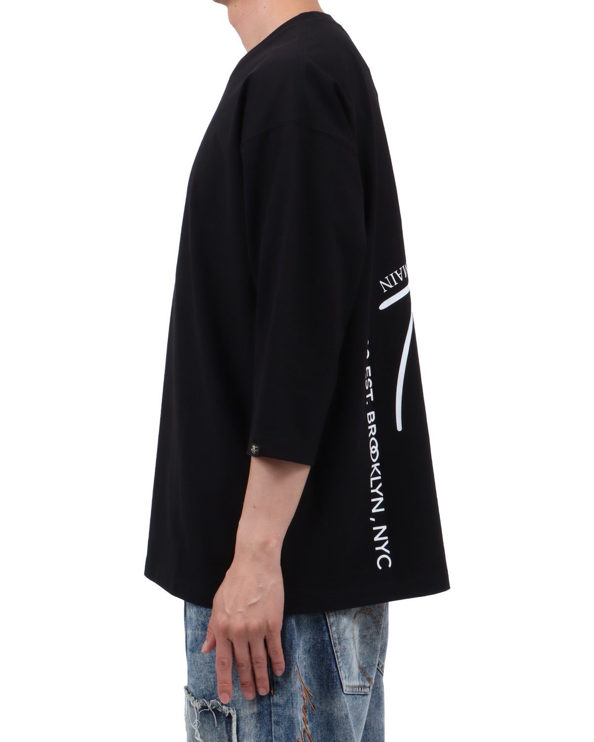 ブラック：174cm62kg(Lサイズ着用)