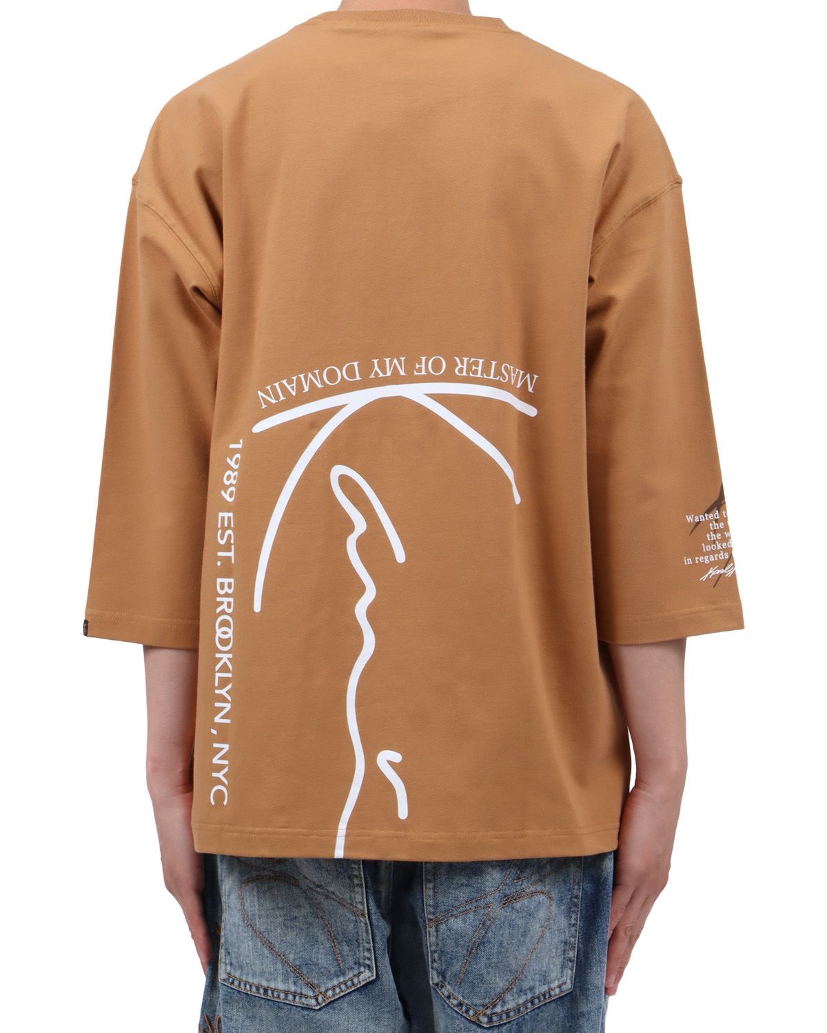 ベージュ：174cm62kg(Lサイズ着用)