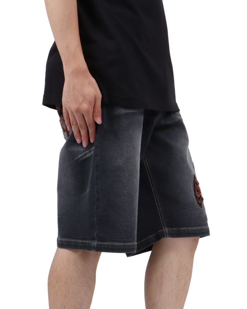 ブラック：173cm63kg(Lサイズ着用)