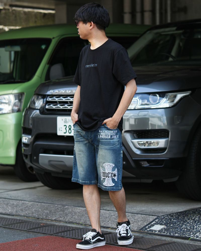 ブラック:173cm63kg(Lサイズ着用)