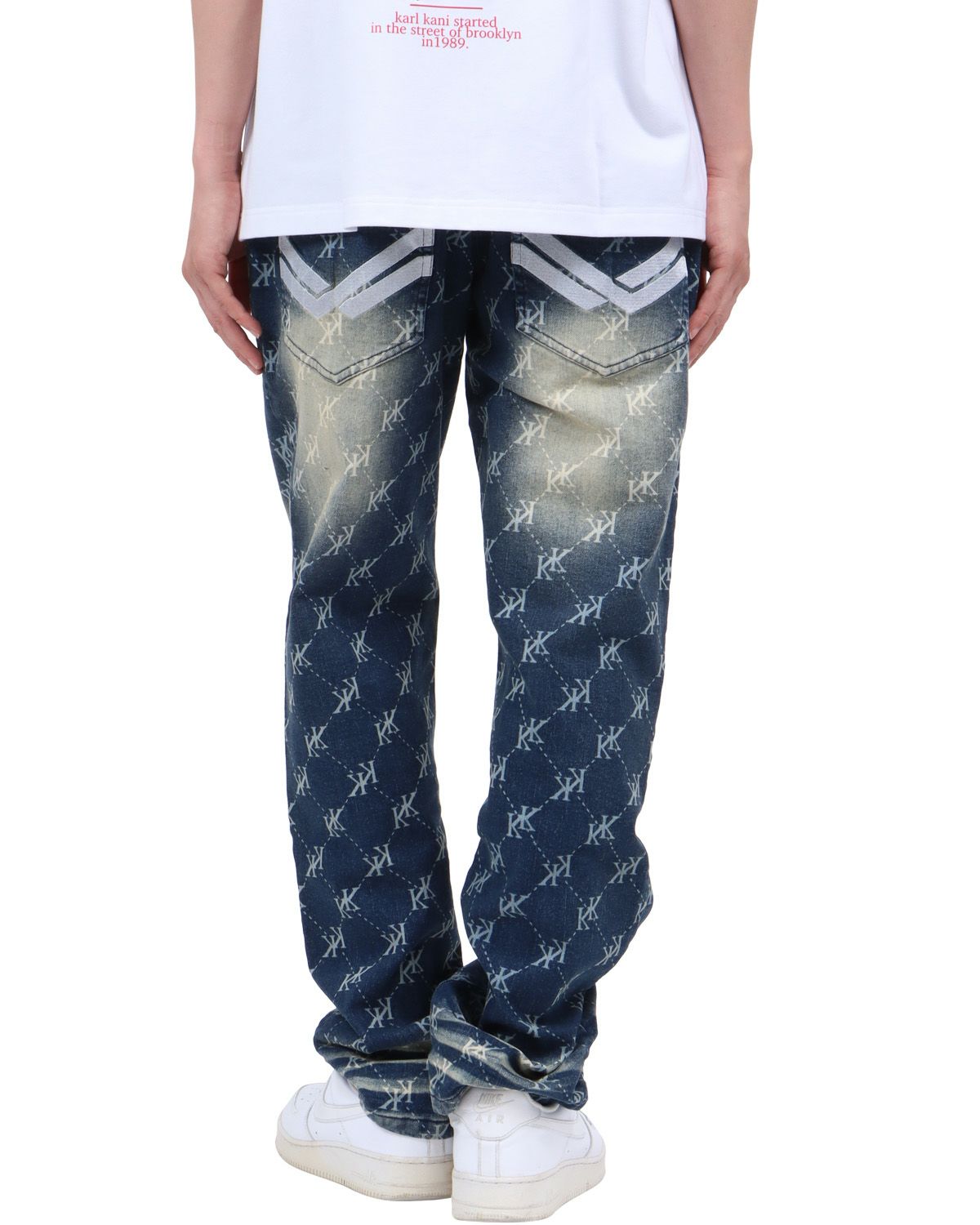 インディゴ：174cm62kg(Lサイズ着用)