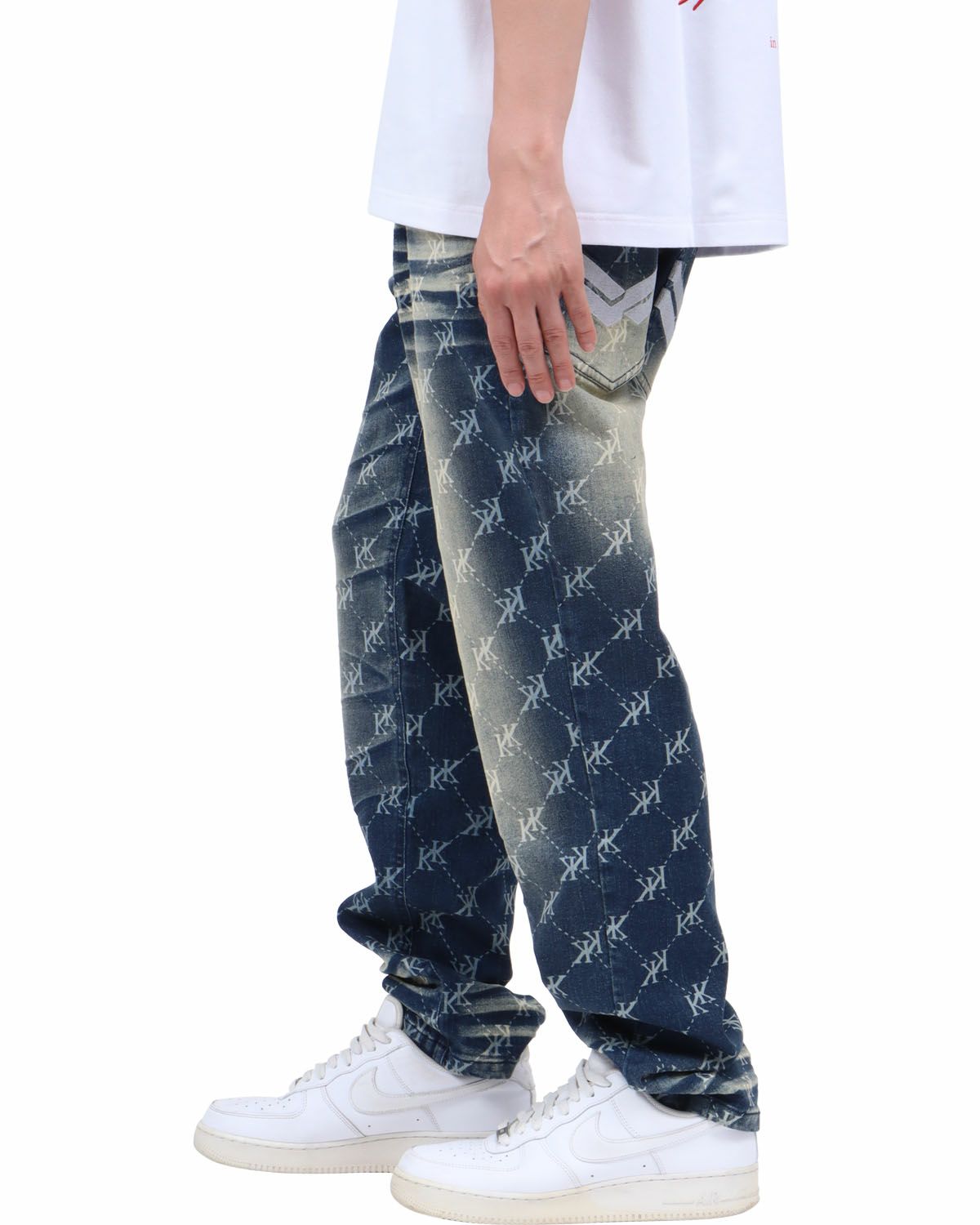 インディゴ：174cm62kg(Lサイズ着用)