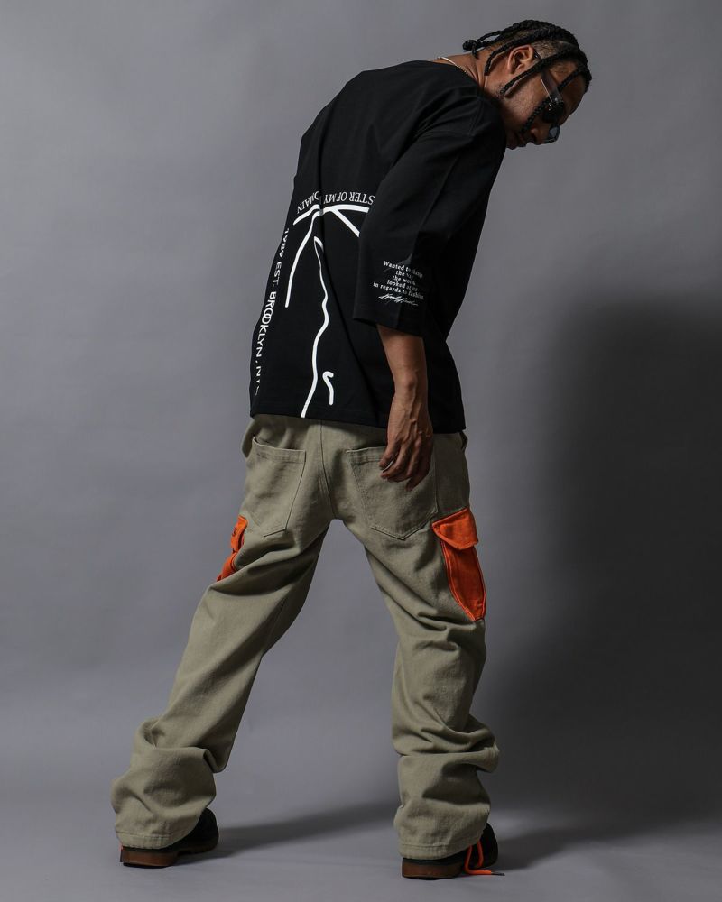 サンドベージュ