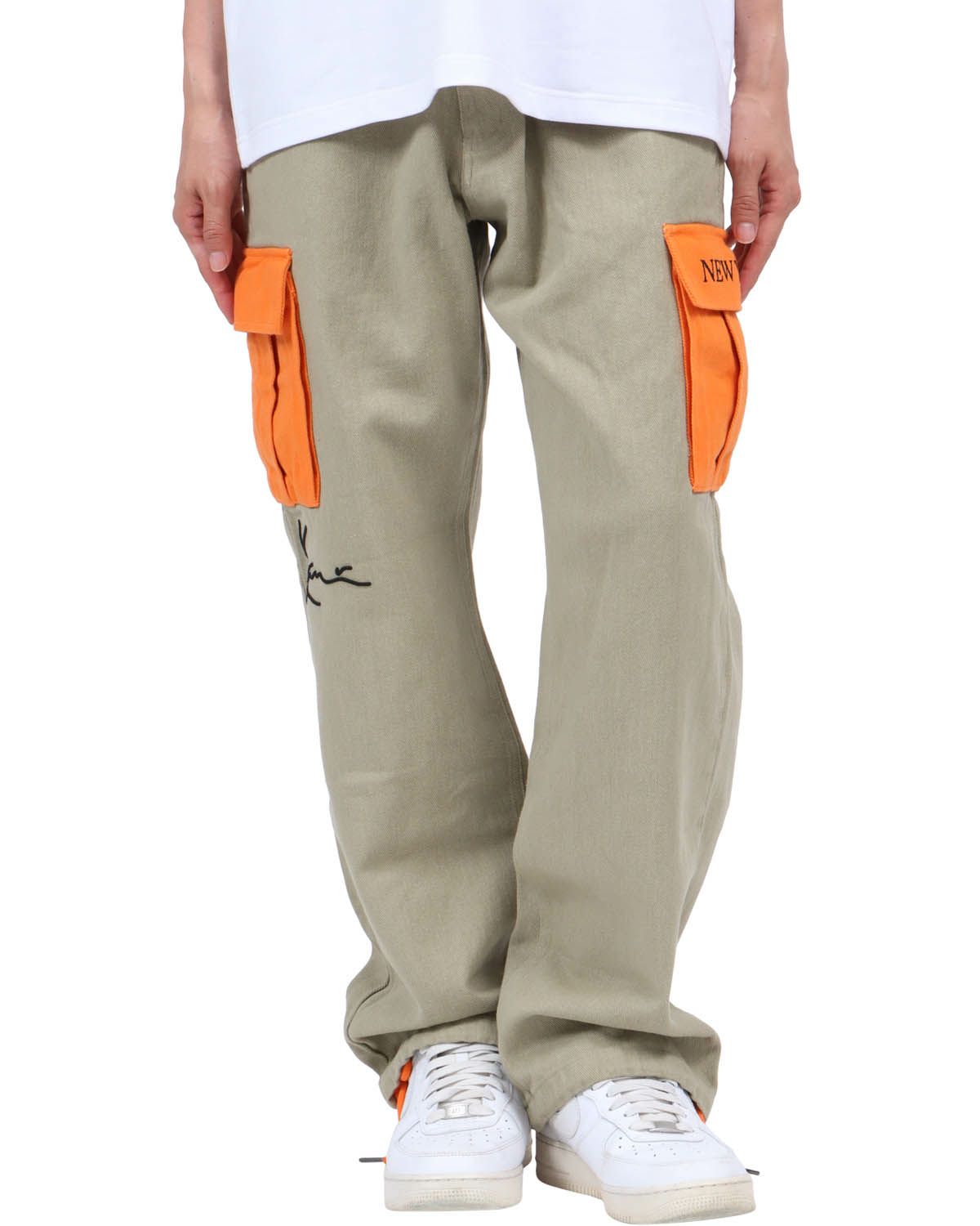 ベージュ：174cm62kg(32inc着用)