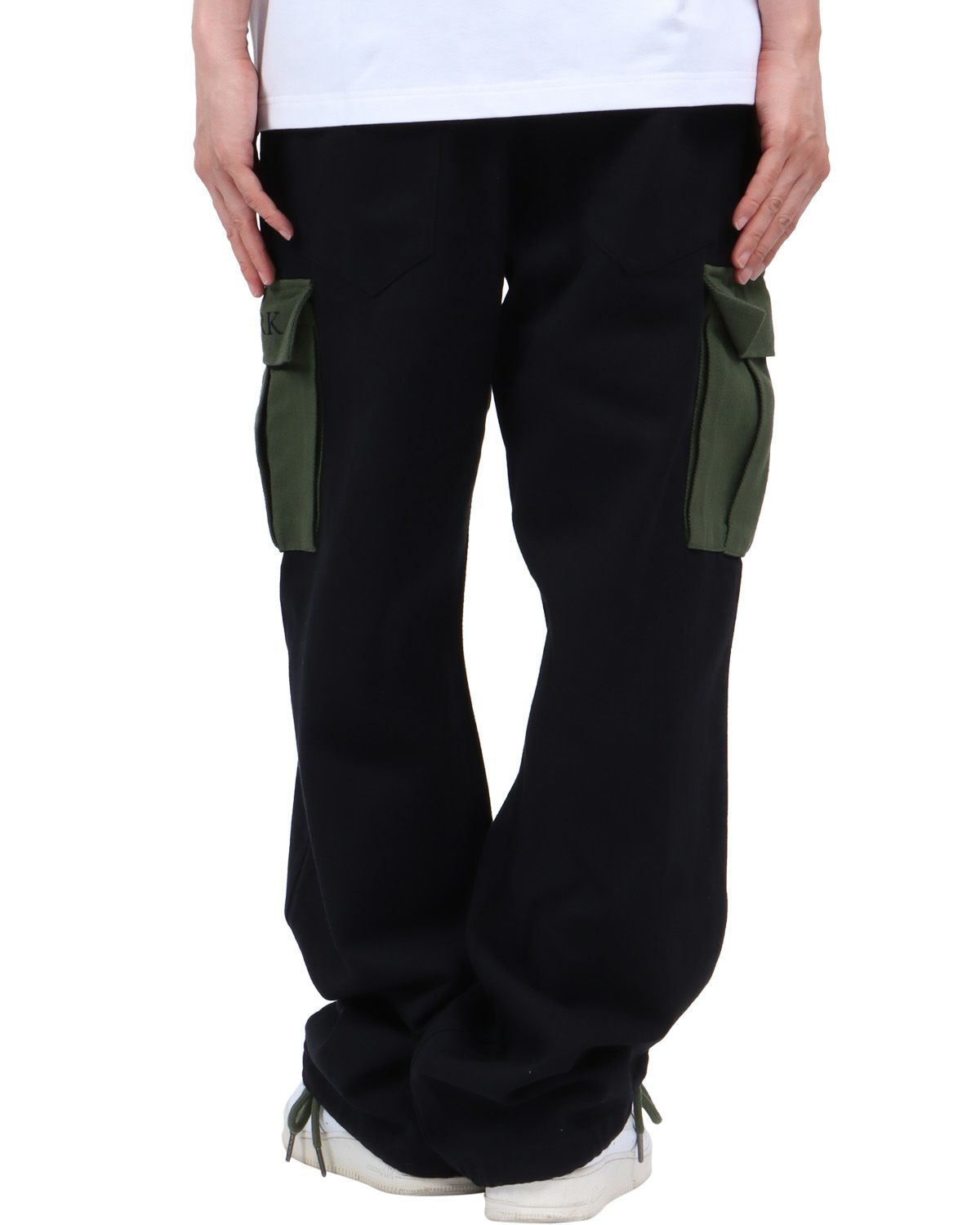 ブラック：174cm62kg(34inc着用)