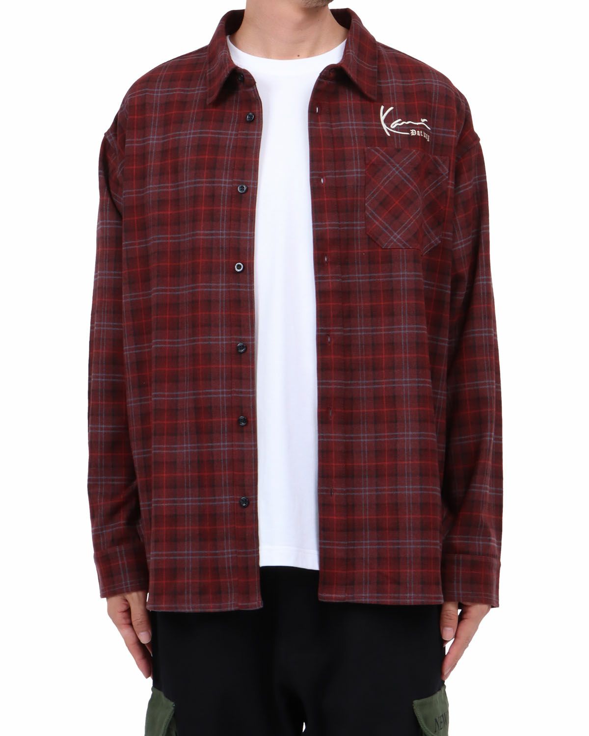 レッド：174cm62kg(Lサイズ着用)