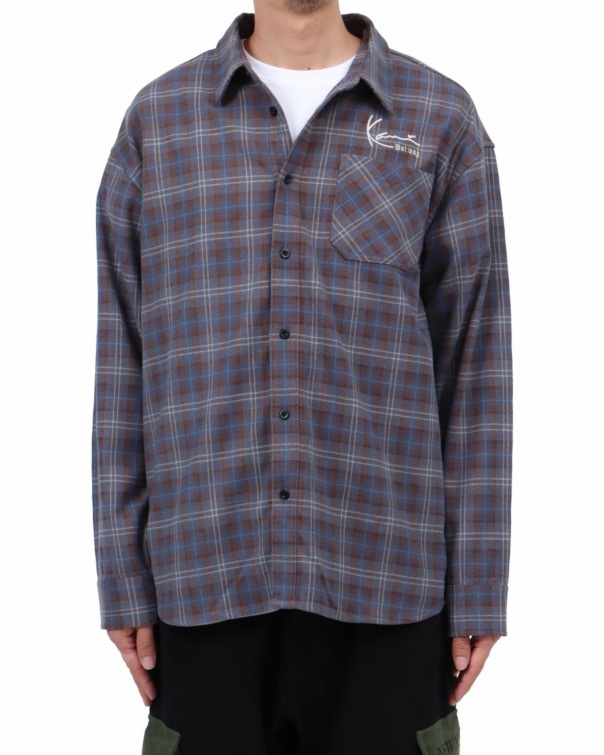 ブルー：174cm62kg(Lサイズ着用)　