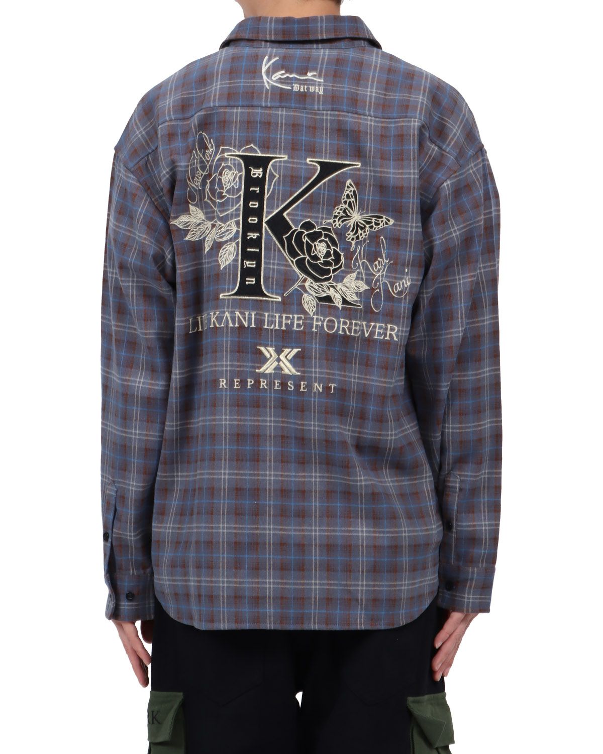 ブルー：174cm62kg(Lサイズ着用)　