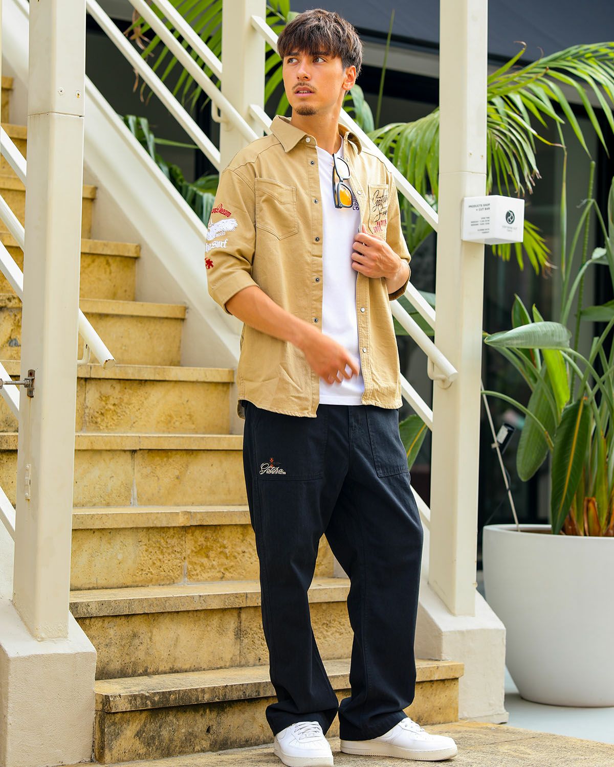 ベージュ：180cm/70kg(Lサイズ着用)