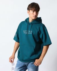 エメラルドグリーン：180cm/70kg(Lサイズ着用)