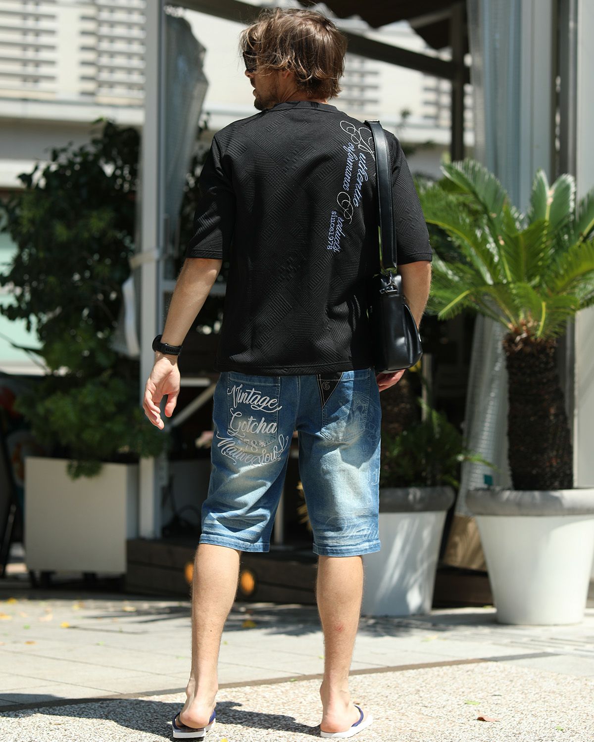 ブラック:183cm70kg(Lサイズ着用)