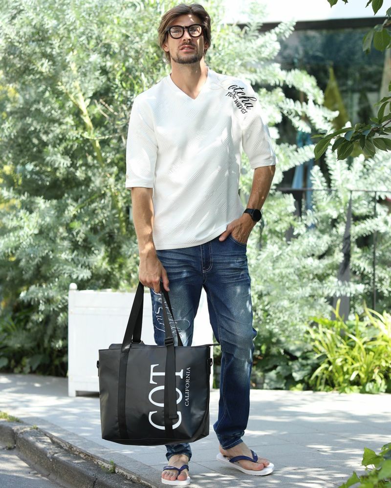 ホワイト:183cm70kg(Lサイズ着用)