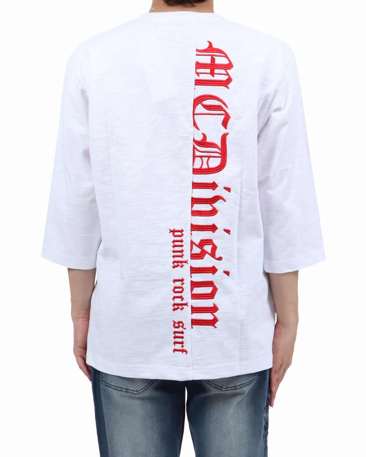 ホワイト：173cm63kg(Lサイズ着用)