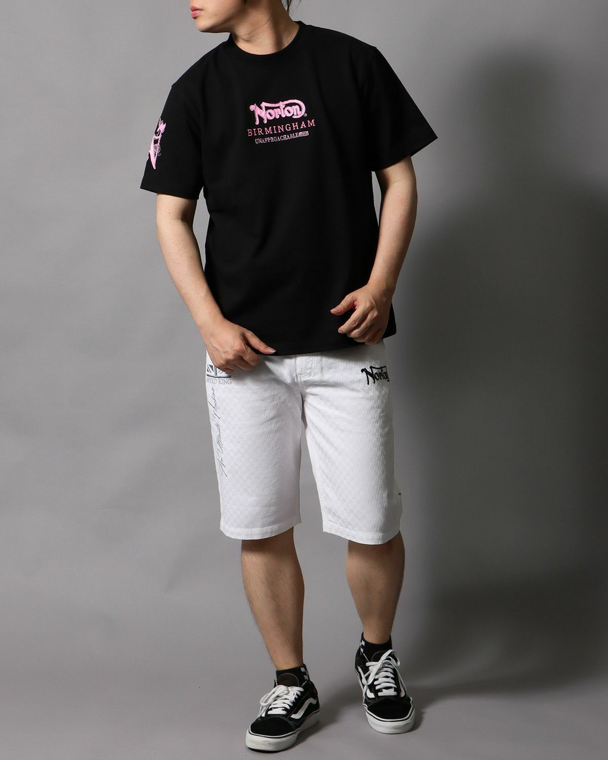 ブラック：178cm/75kg(Lサイズ着用)