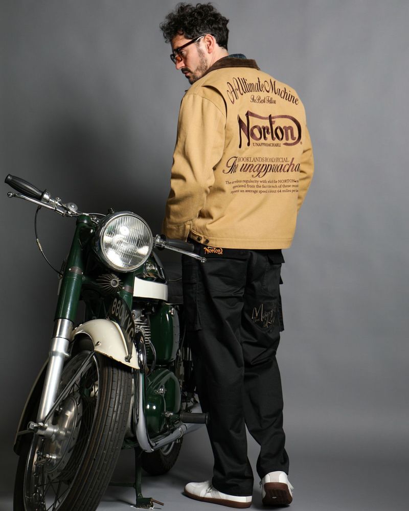 ブラック：186cm(Lサイズ着用)